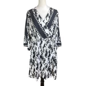 Cabi X-Factor Faux Wrap Black White Pattern 3/4 Sleeve Mini Dress Pockets